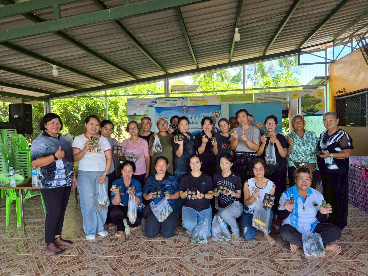 ✨ พช.แหลมงอบ ดำเนินกิจกรรมสนับสนุนกิจกรรมตามแผนการขับเคลื่อนการขจัดความยากจน ✨